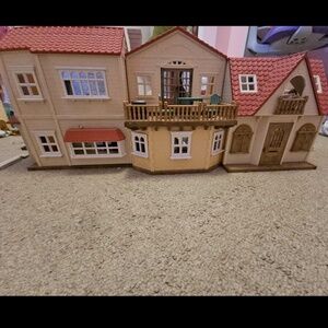 Calico Critters house (Multiple sets)